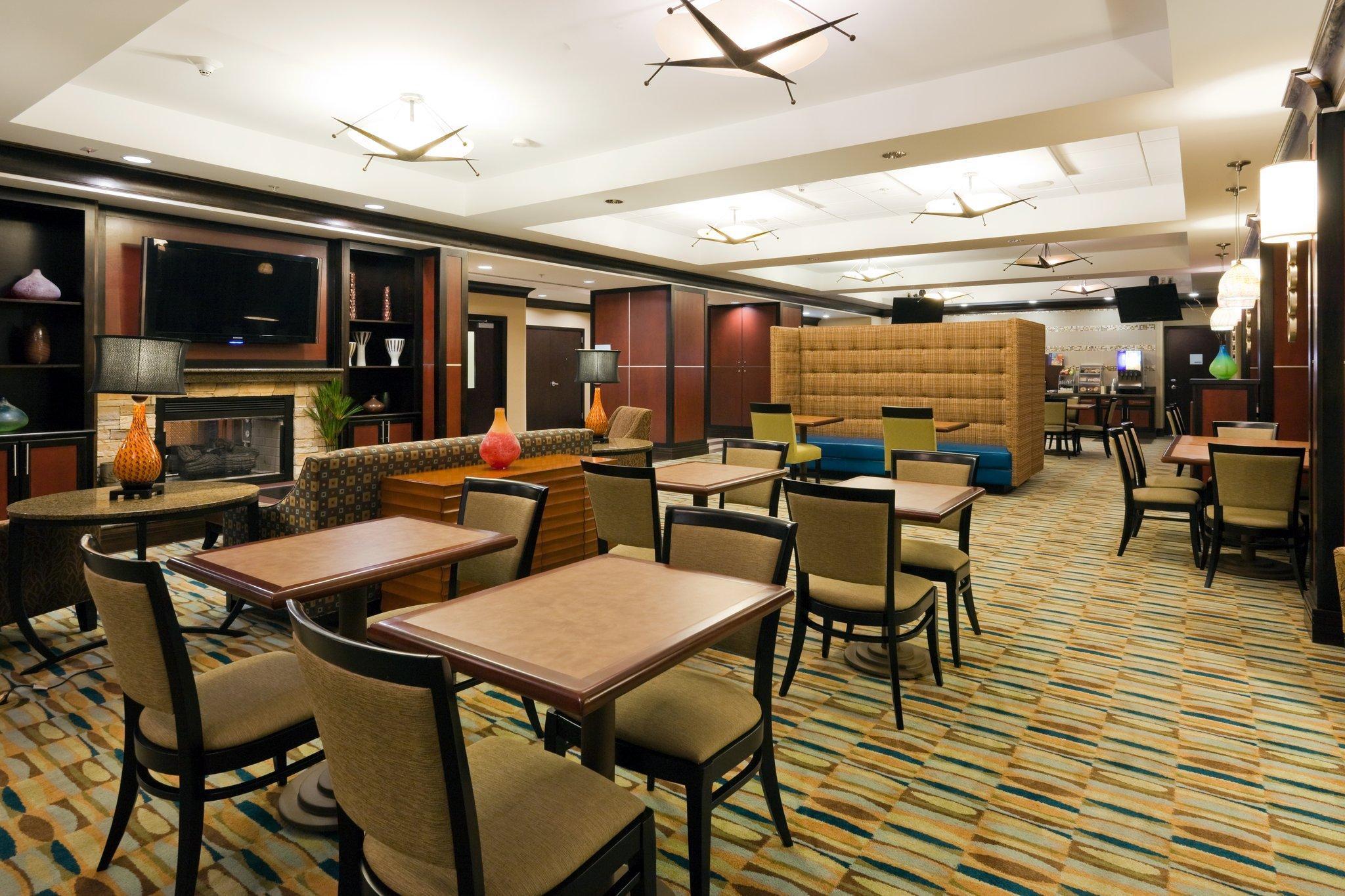 Holiday Inn Express Hotel & Suites Mobile Saraland By Ihg Exterior foto
